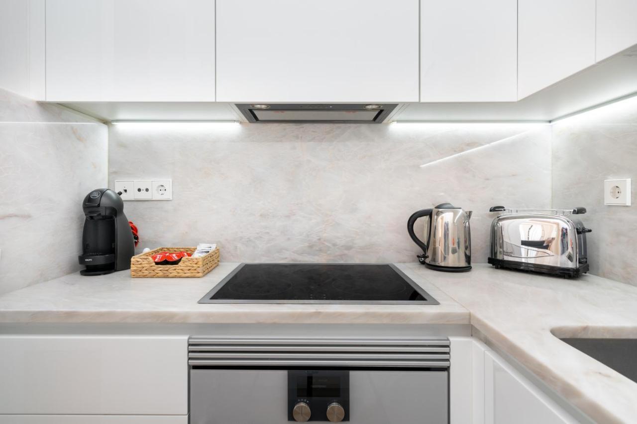 Whome Restauradores Deluxe W/ Elevator & Ac Perfect For Families & Friends Lisboa Екстериор снимка